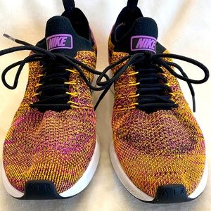 Nike Flyknit Lunar Walking Shoes s9